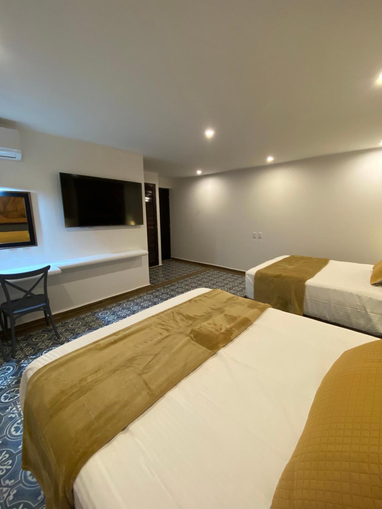 Hotel Tierra Marina Centro Historico Mazatlán Kültér fotó